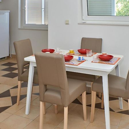 Cittanova Boutique Apartment Con Piscina Novigrad Istria Buitenkant foto