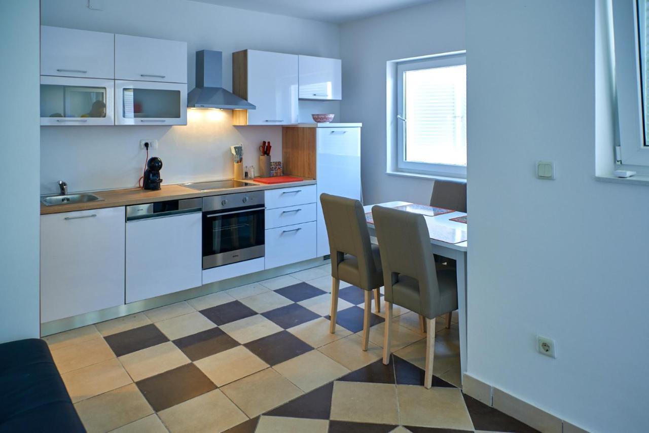 Cittanova Boutique Apartment Con Piscina Novigrad Istria Buitenkant foto