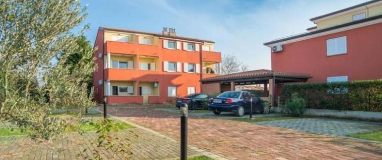 Cittanova Boutique Apartment Con Piscina Novigrad Istria Buitenkant foto